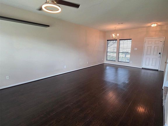 4th image of 14407 Keystone Green Dr