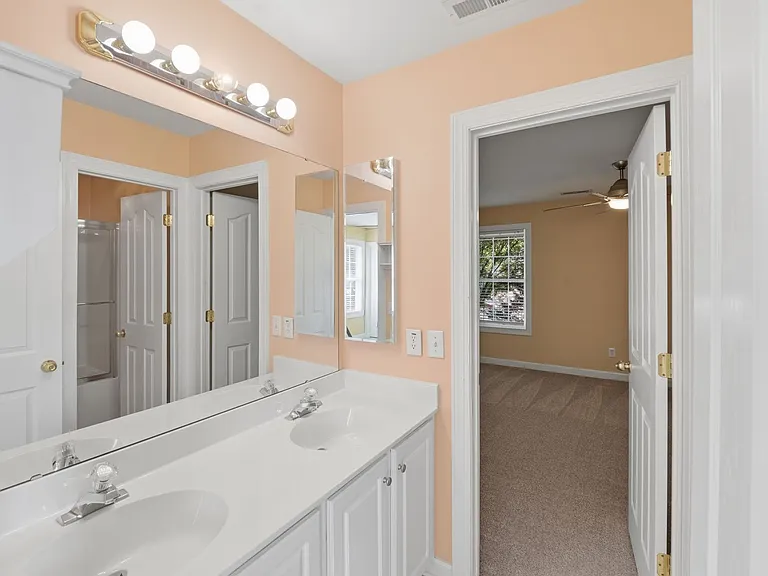 1915 Prima Cornice Ct — Photo 35