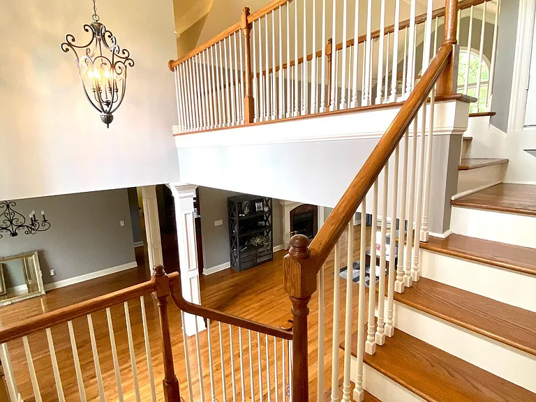 2505 Clifton Dr SE — Photo 8