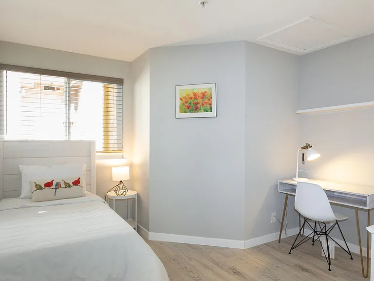 451 S Oakland Ave #10 — Photo 14