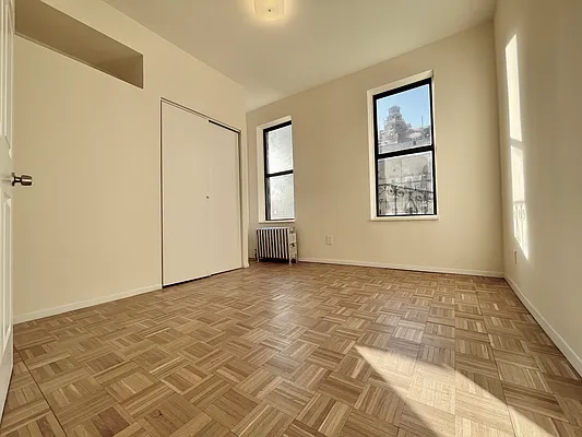 Rented by Building Equity Real Estate LLC | media 20