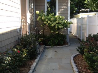 21 Palisade Rd, Rye, NY 10580