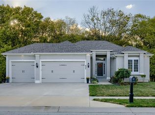 602 Chisam Rd, Kearney, MO 64060