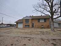1st image of 724 W 18th St