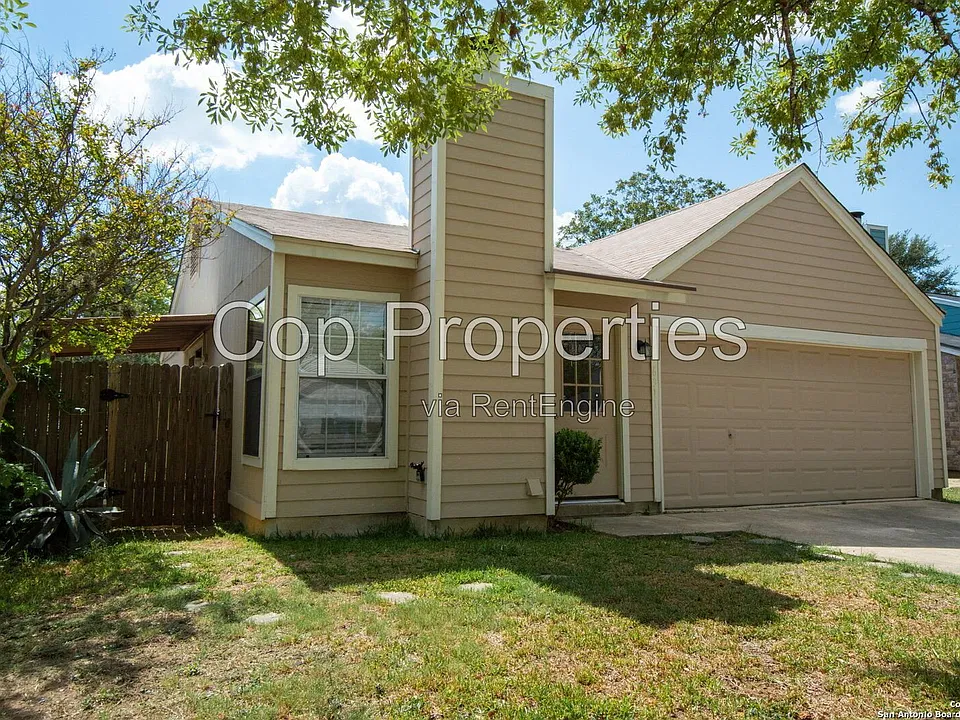6311 Village Clb