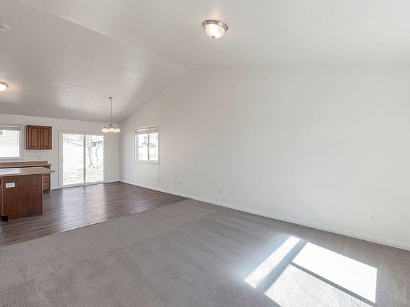 2nd image of 4519 E Bridleway Rd