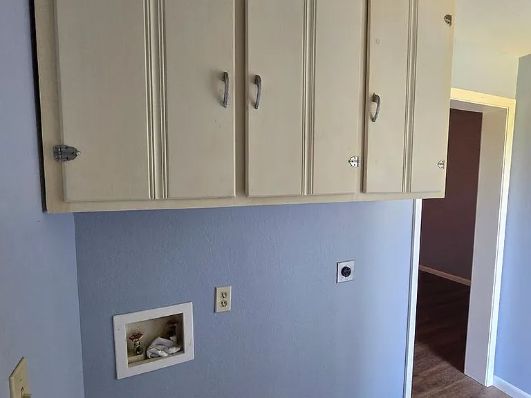 530 Jamestown Loop — Photo 11