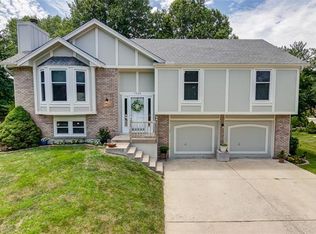 7436 NW Rhode Ave, Kansas City, MO 64152