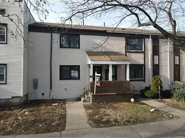 135-54 223rd St #1, Springfield Gardens, NY 11413