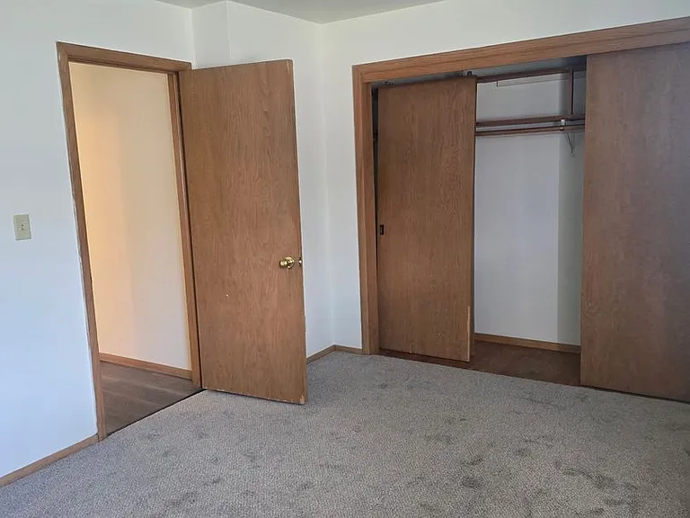 Valley Forge Apartments — Photo 3