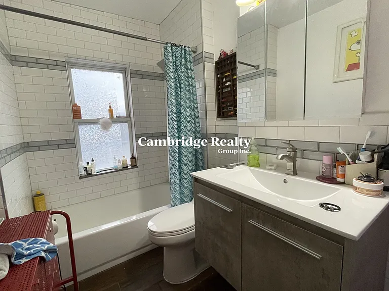 17 Higgins St #3T — Photo 9