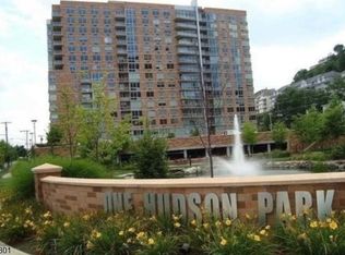 1611 Hudson Park #1611, Edgewater Boro, NJ 07020