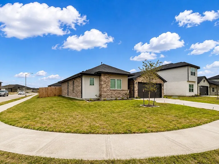28934 Yachting Point Ln — Photo 3