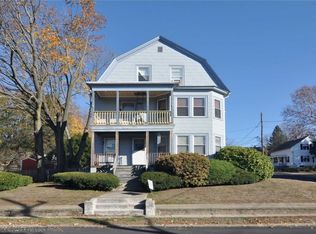 189 Roger Williams Ave #1, Rumford, RI 02916