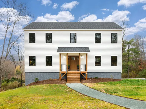 104 E Haven Ct, Charlottesville, VA 22911