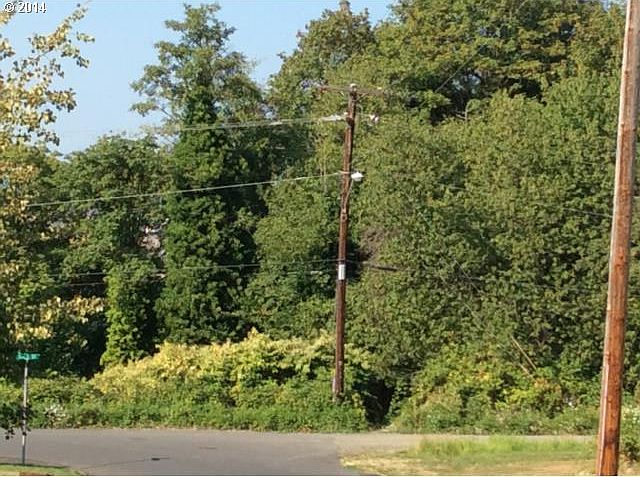 2nd image of E C St