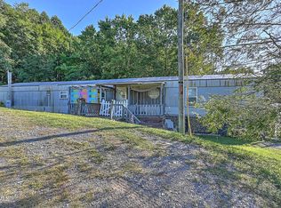 406 War Valley Rd, Church Hill, TN 37642