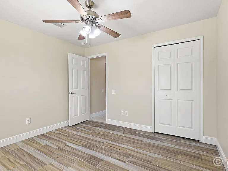 6447 Clair Shore Dr — Photo 32