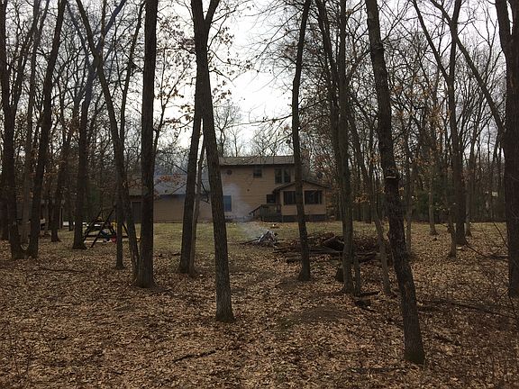 4th image of 27582 Ermine Ave