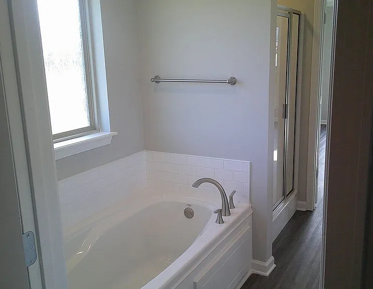 520 Stonebrook Pl — Photo 10