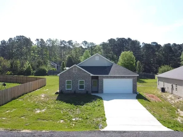 103 Bella Vista Dr, Philadelphia, MS 39350