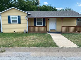 408 Washington St, Grapevine, TX 76051