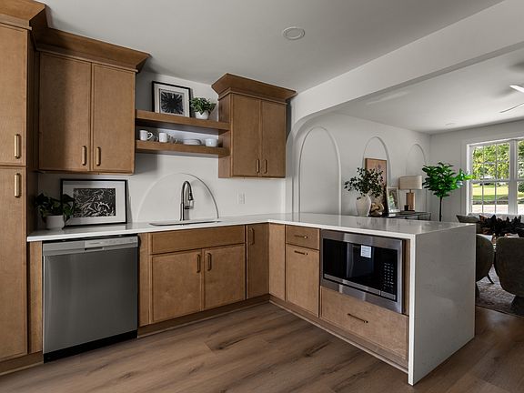 5th image of 224 Capitol View Ave