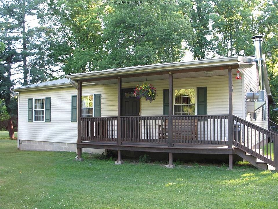 1st image of 214 Short Dr