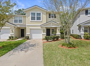 430 Walnut Dr, Saint Johns, FL 32259