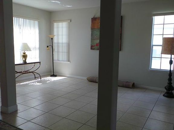 4th image of 1512 Sun Meadow Dr