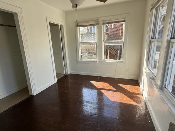 1601 Francis St, Houston, TX 77004