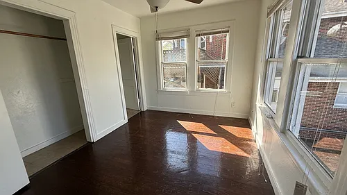 1601 Francis St Photo 1