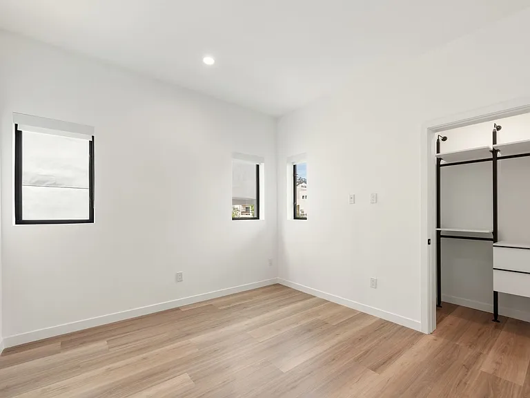 TALA Residences at 829 Larrabee Street — Photo 27