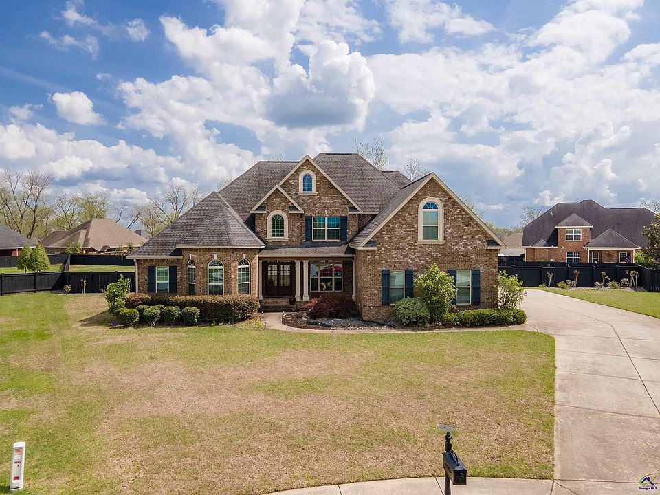 1st image of 206 Kinley Ann Ct