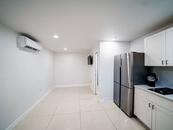 4th image of 2020 45th Street Ct E #C