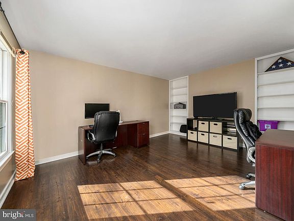 5th image of 2435 Harpoon Dr