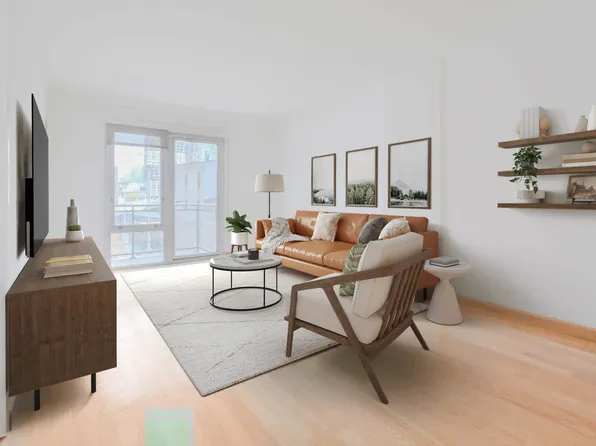 431 West 37th Street image 8 of 37