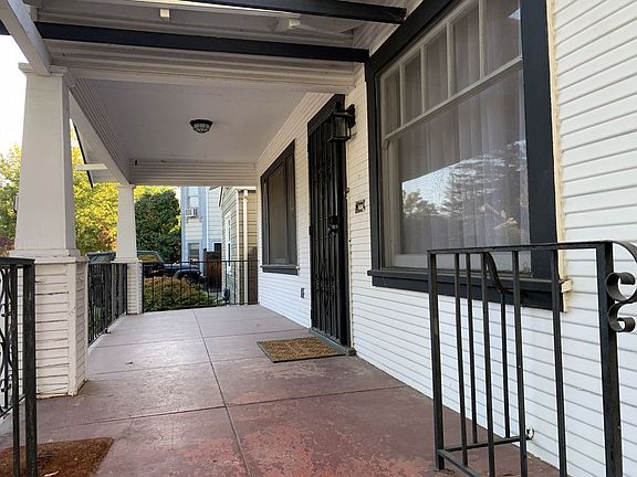 3rd image of 3016 6th Ave