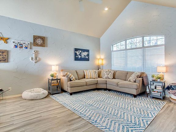 5th image of 1005 Bluestem Rd