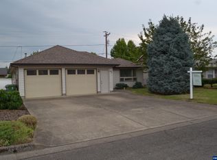 1985 Heather Way, Woodburn, OR 97071