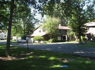 1570 Cedarwood Dr #3C, Westlake, OH 44145