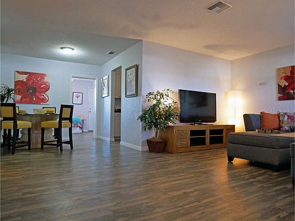 5th image of 8959 Orange Blossom Dr