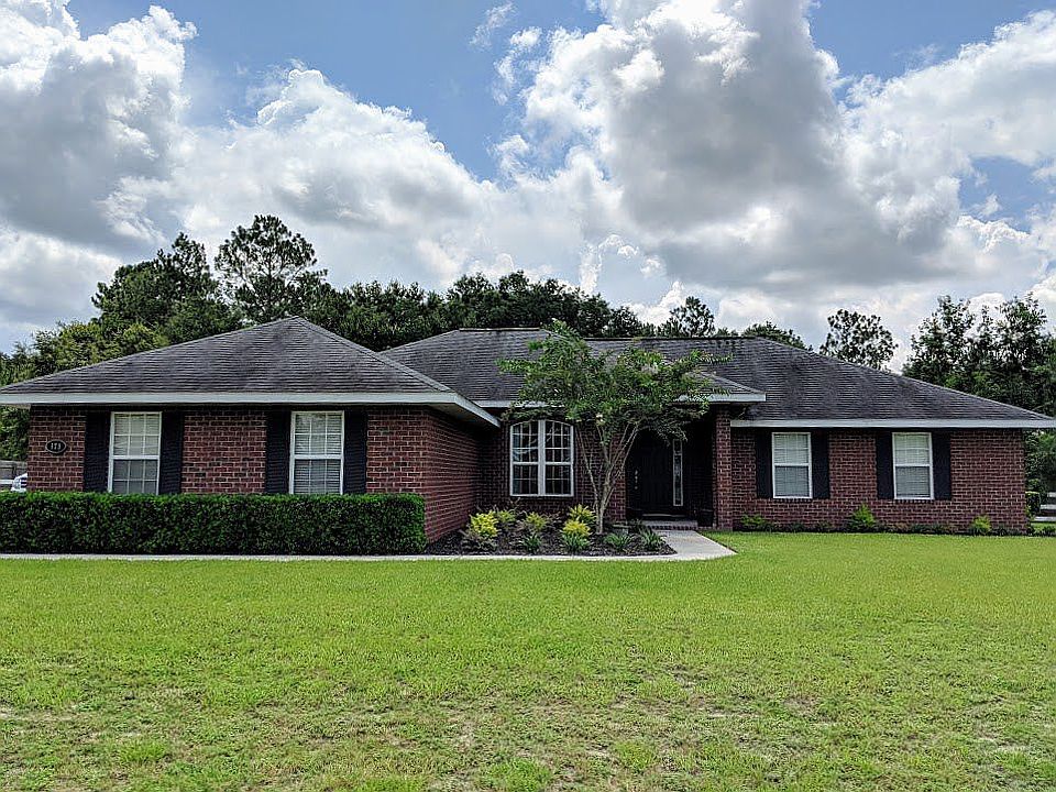 1st image of 173 SW Wise Dr