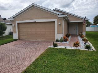 11504 Bay Gardens Loop, Riverview, FL 33569