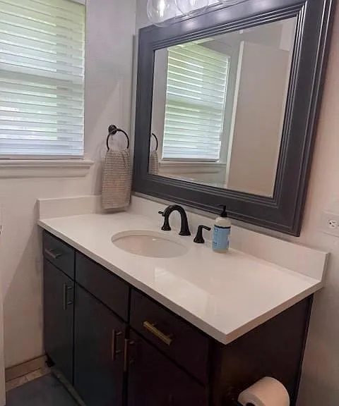 436 Degan Ave — Photo 20