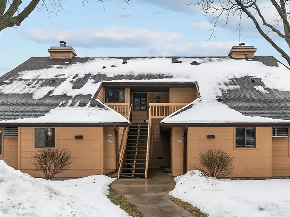 1391 W 18th Ave, Oshkosh, WI 54902