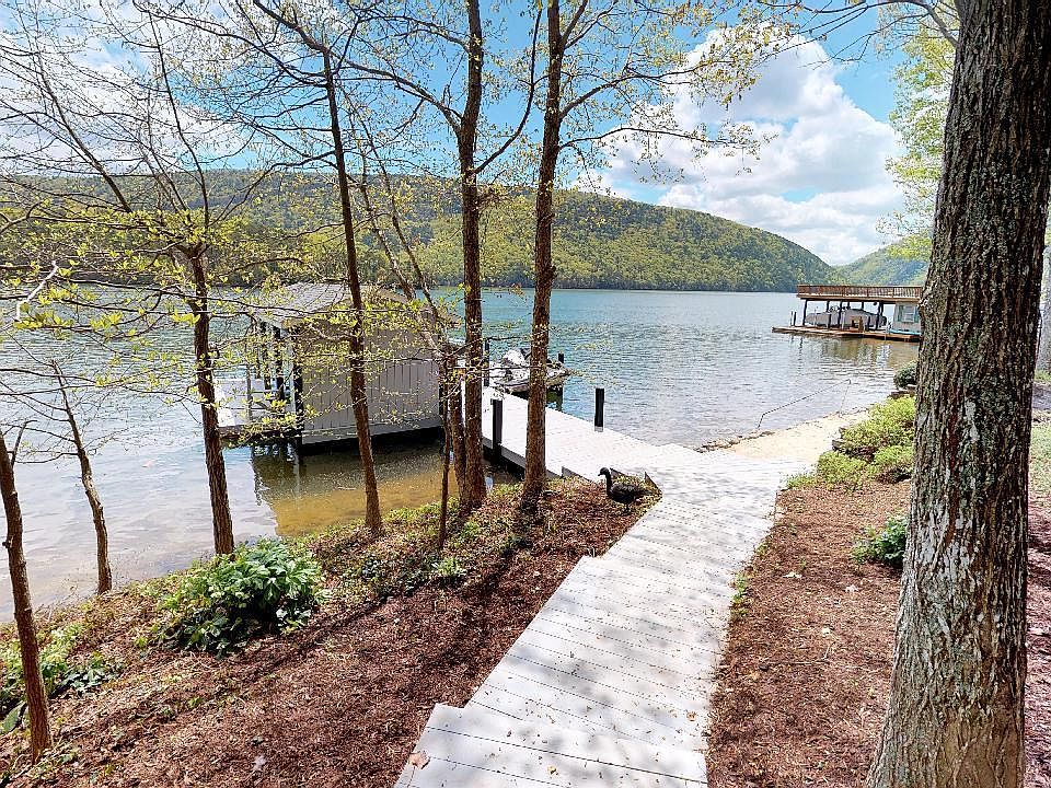 1st image of 2437 Capewood Dr