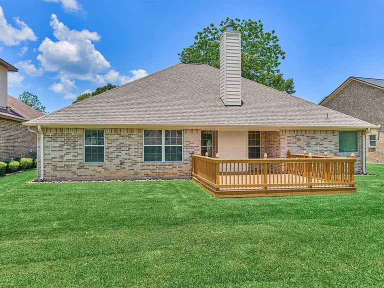 13511 Summer Hill Dr — Photo 28