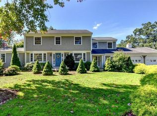 6 Overlook Rd, Barrington, RI 02806