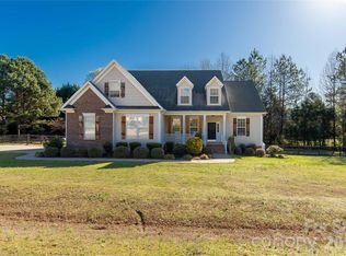 2341 Valley Meadows Dr, York, SC 29745